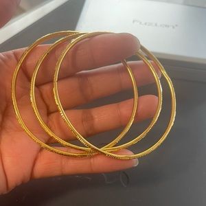 Real 21K yellow gold bangle.